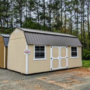10X20 LOFTED BARN